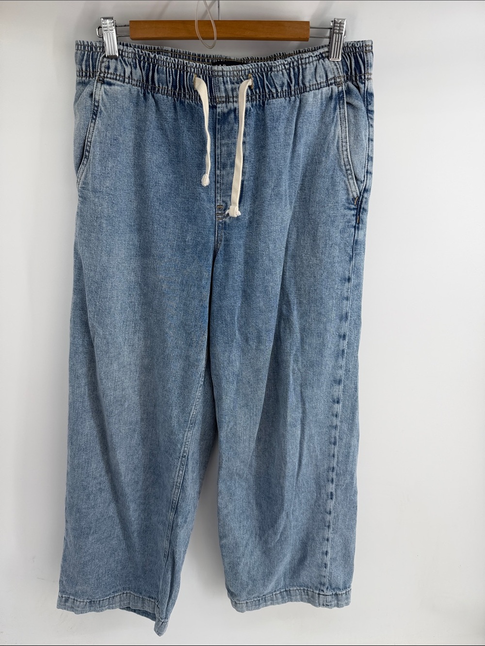 GAP Denim High Rise Wide Leg pull on drawstring waist jeans sz M